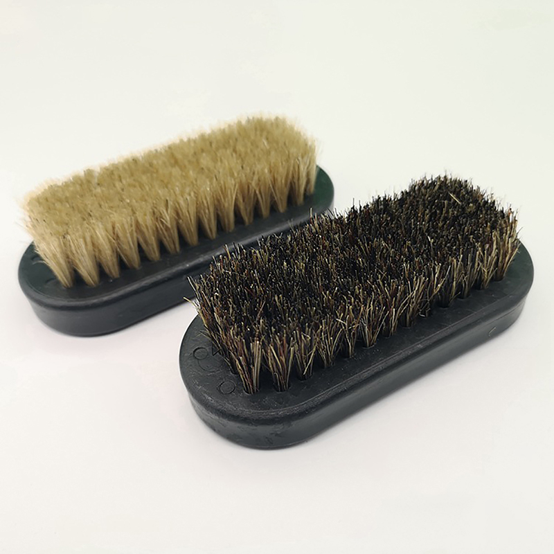 Brosse de nettoyage pour chaus - Brushing Boot Horse avis et prix